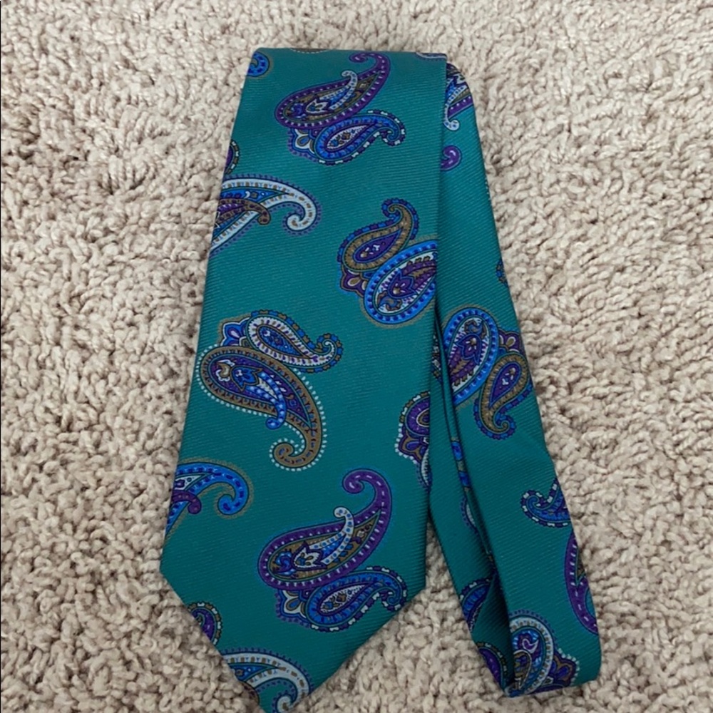 👔3/$12 - Lionel Smith Vintage neck tie